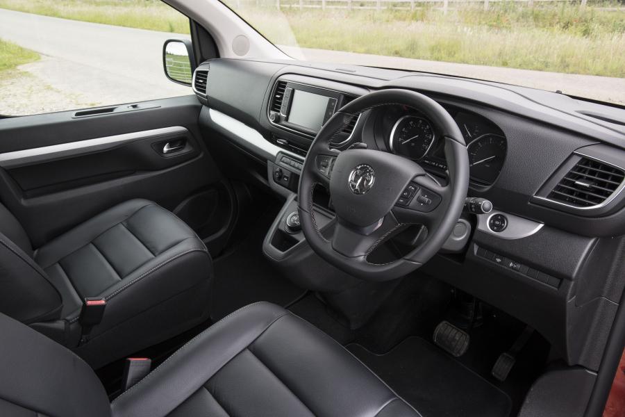 Интерьер Vauxhall Vivaro Life 2019 года  (фото 27 из 28)